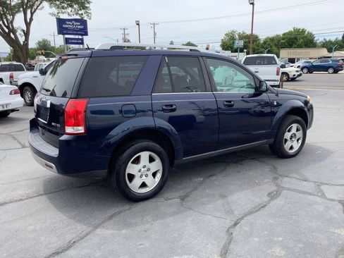 Used 2006 Saturn Vue AWD V6 w/ Sun & Sound Pkg image 9