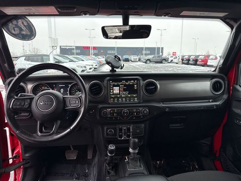 Used 2023 Jeep Wrangler Willys image 15