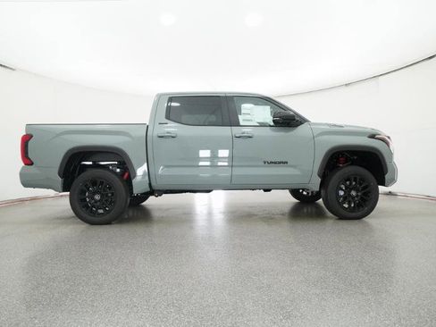 New 2026 Toyota Tundra Limited AWD/4WD image 35