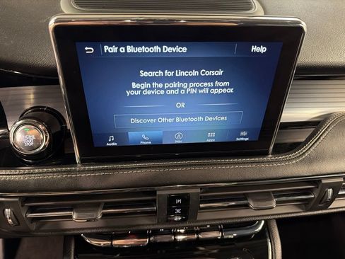 Certified 2022 Lincoln Corsair AWD w/ Equipment Group 101A image 11