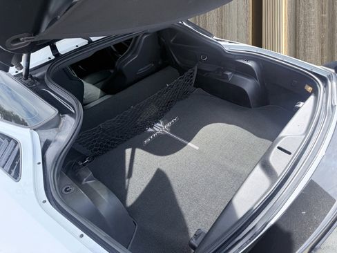 Used 2017 Chevrolet Corvette Stingray Coupe w/ Carbon Flash Badge Package image 12