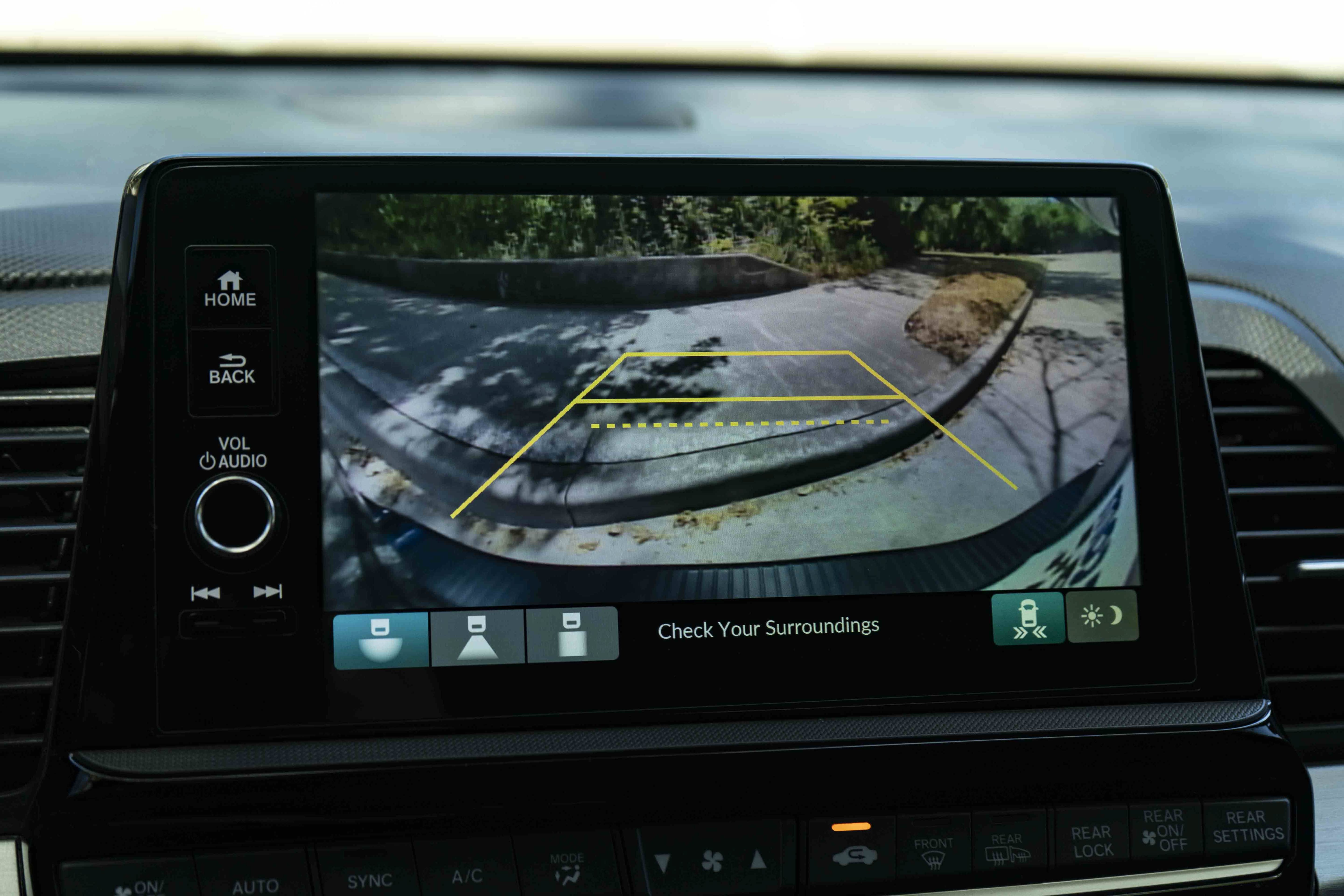 Used 2025 Honda Odyssey Sport-L image 31