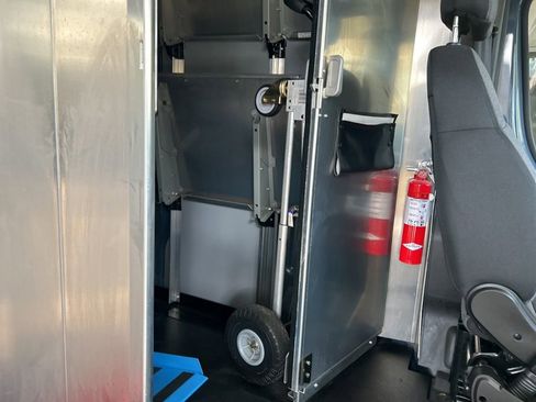 Used 2024 RAM ProMaster 3500 image 23