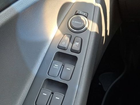 Used 2011 Hyundai Sonata GLS FWD image 33