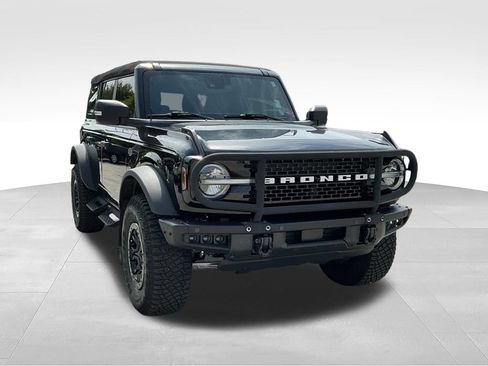 Used 2024 Ford Bronco Wildtrak AWD/4WD image 17