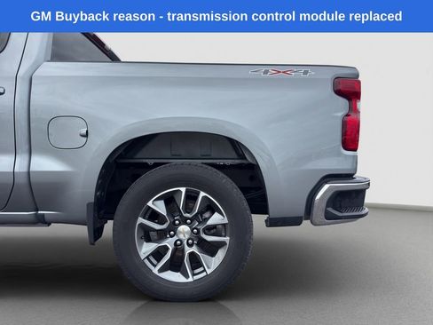 Used 2024 Chevrolet Silverado 1500 LT AWD/4WD image 22