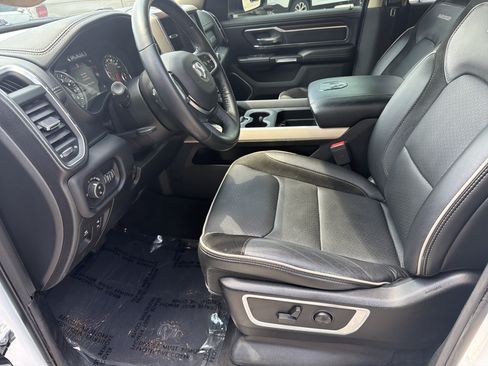 Used 2021 RAM 1500 Laramie AWD/4WD image 10