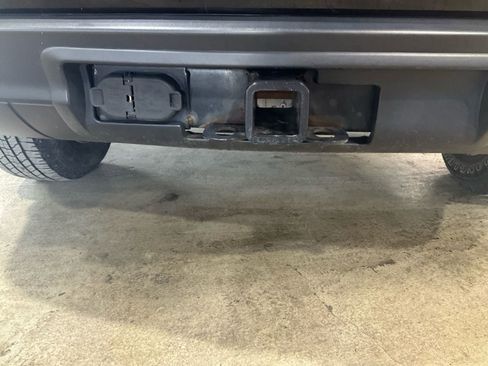 Used 2019 Jeep Grand Cherokee Laredo image 27