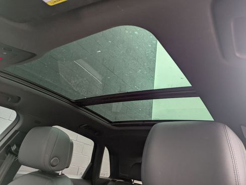 Used 2021 Audi Q3 2.0T Premium image 20