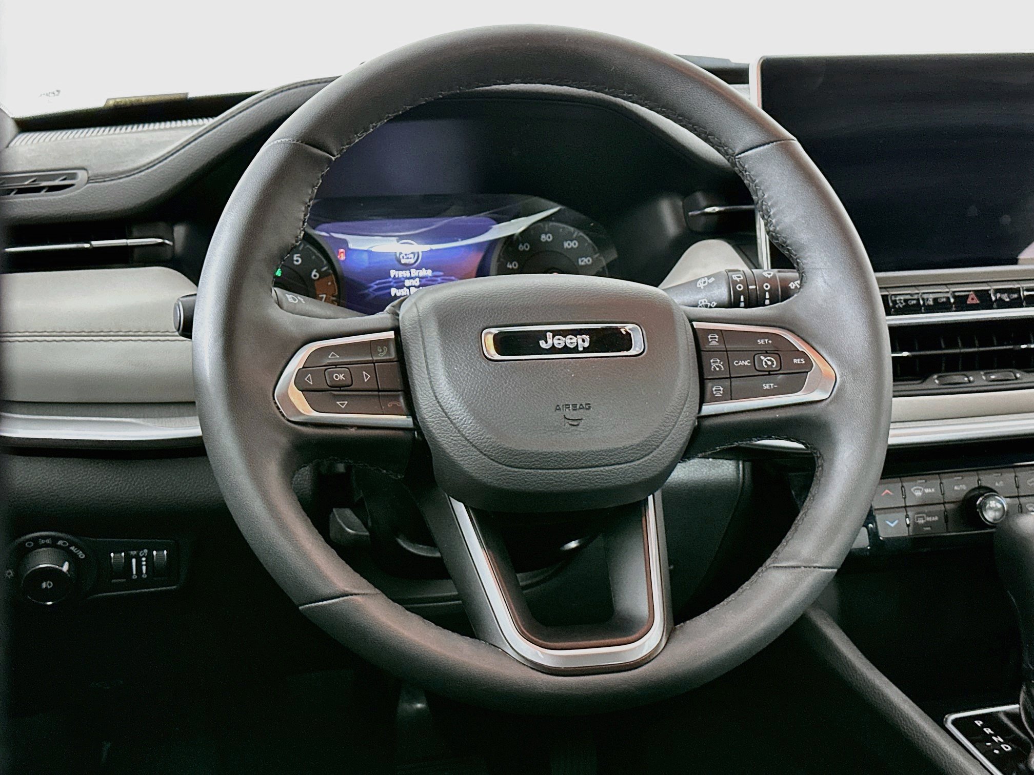 Used 2025 Jeep Compass Limited AWD/4WD image 18
