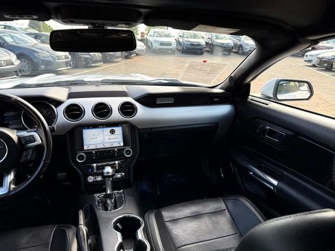 Used 2016 Ford Mustang Premium RWD image 21