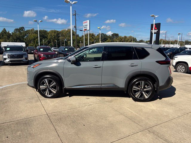Used 2022 Nissan Rogue SL w/ SL Premium Package FWD image 4
