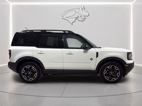 Certified 2025 Ford Bronco Sport Outer Banks AWD/4WD image 6