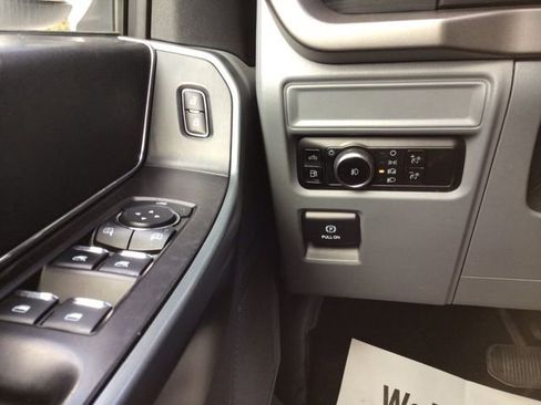 Used 2024 Ford F150 XLT w/ Mobile Office Package image 9