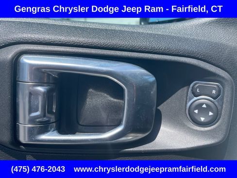Used 2022 Jeep Wrangler Unlimited Sport AWD/4WD image 40