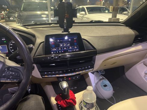 Used 2023 Cadillac CT4 Luxury w/ Sun And Sound Package image 12