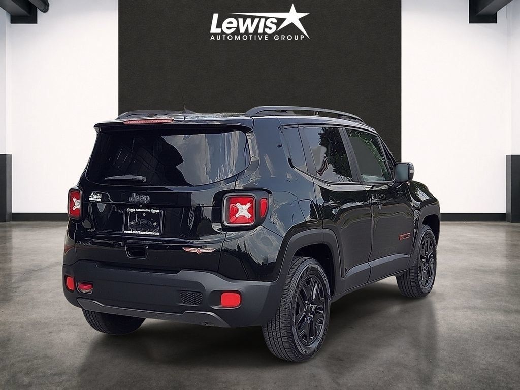 Used 2018 Jeep Renegade Trailhawk w/ Cold Weather Group II AWD/4WD image 4