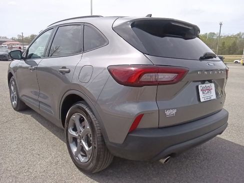 Used 2025 Ford Escape ST-Line FWD image 5