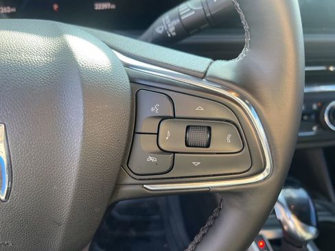 Certified 2024 Buick Envista Preferred w/ Convenience I Package image 21