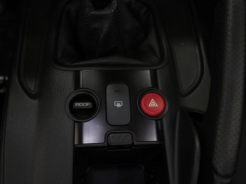 Used 2006 Honda S2000 image 25
