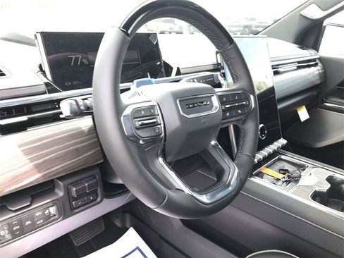 New 2025 GMC Sierra EV Denali image 14