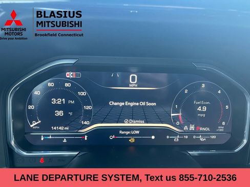 Used 2025 GMC Sierra 2500 AT4 w/ AT4 Premium Plus Package image 18