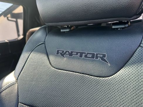 Used 2018 Ford F150 Raptor w/ Equipment Group 802A Luxury AWD/4WD image 44