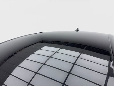 Used 2019 Alfa Romeo Giulia image 13