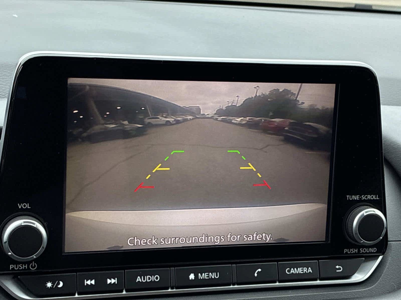 Used 2025 Nissan Rogue SV AWD/4WD image 41