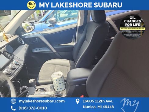 Used 2016 Toyota RAV4 LE AWD/4WD image 10