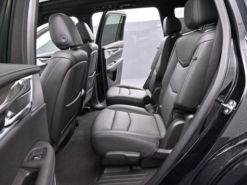 Certified 2024 Cadillac XT6 Sport AWD/4WD image 33