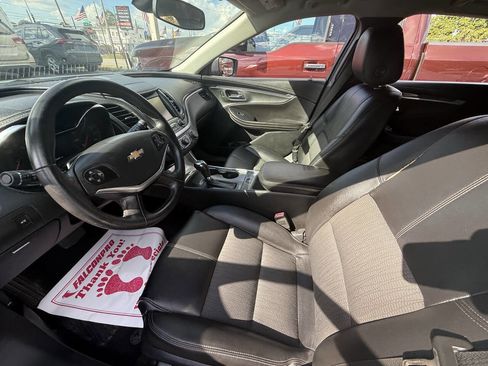 Used 2019 Chevrolet Impala LT image 7