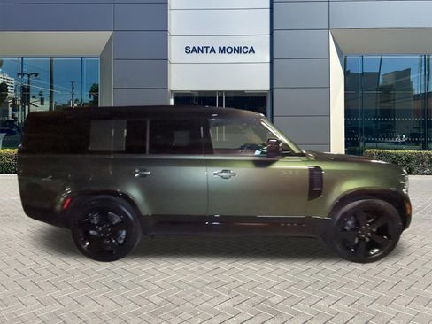 New 2026 Land Rover Defender 130 X-Dynamic SE AWD/4WD image 6