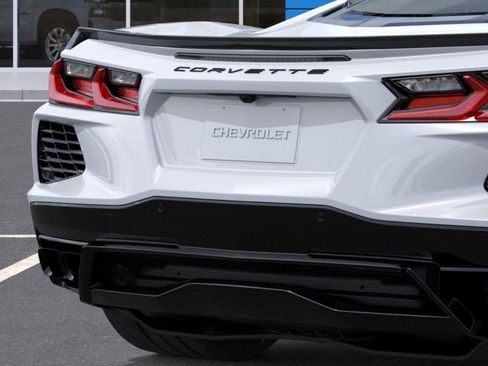 New 2026 Chevrolet Corvette Stingray Coupe w/ Battery Protection Package image 14