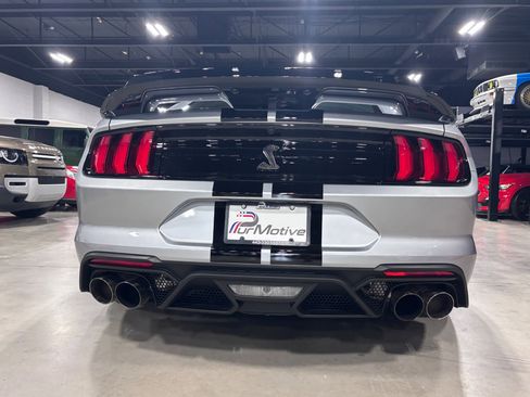 Used 2022 Ford Mustang Shelby GT500 w/ Technology Package image 20