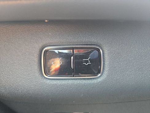 Used 2026 Lincoln Navigator Reserve AWD/4WD image 21