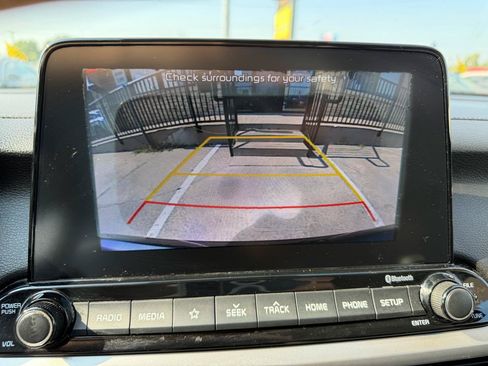 Used 2021 Kia Forte LXS FWD image 16