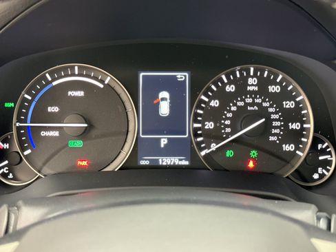 Used 2022 Lexus RX 450h AWD w/ Premium Package image 10