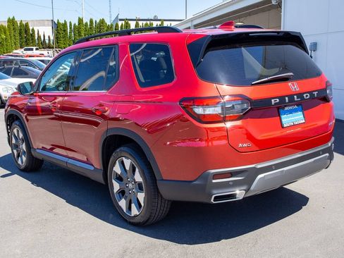 New 2026 Honda Pilot Elite image 8