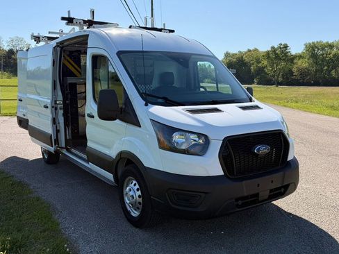 Used 2021 Ford Transit 250 Medium Roof AWD image 12