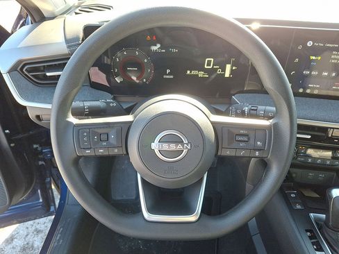 Used 2026 Nissan Kicks SV w/ Charging Package image 16