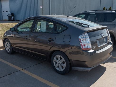 Used 2007 Toyota Prius Touring image 5
