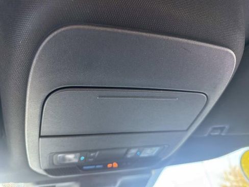 Used 2023 Ford F150 XLT image 29