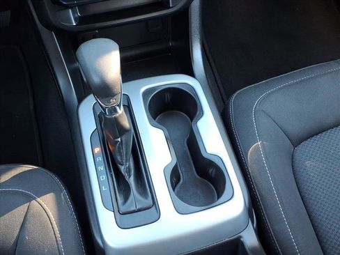 Used 2022 Chevrolet Colorado LT image 23