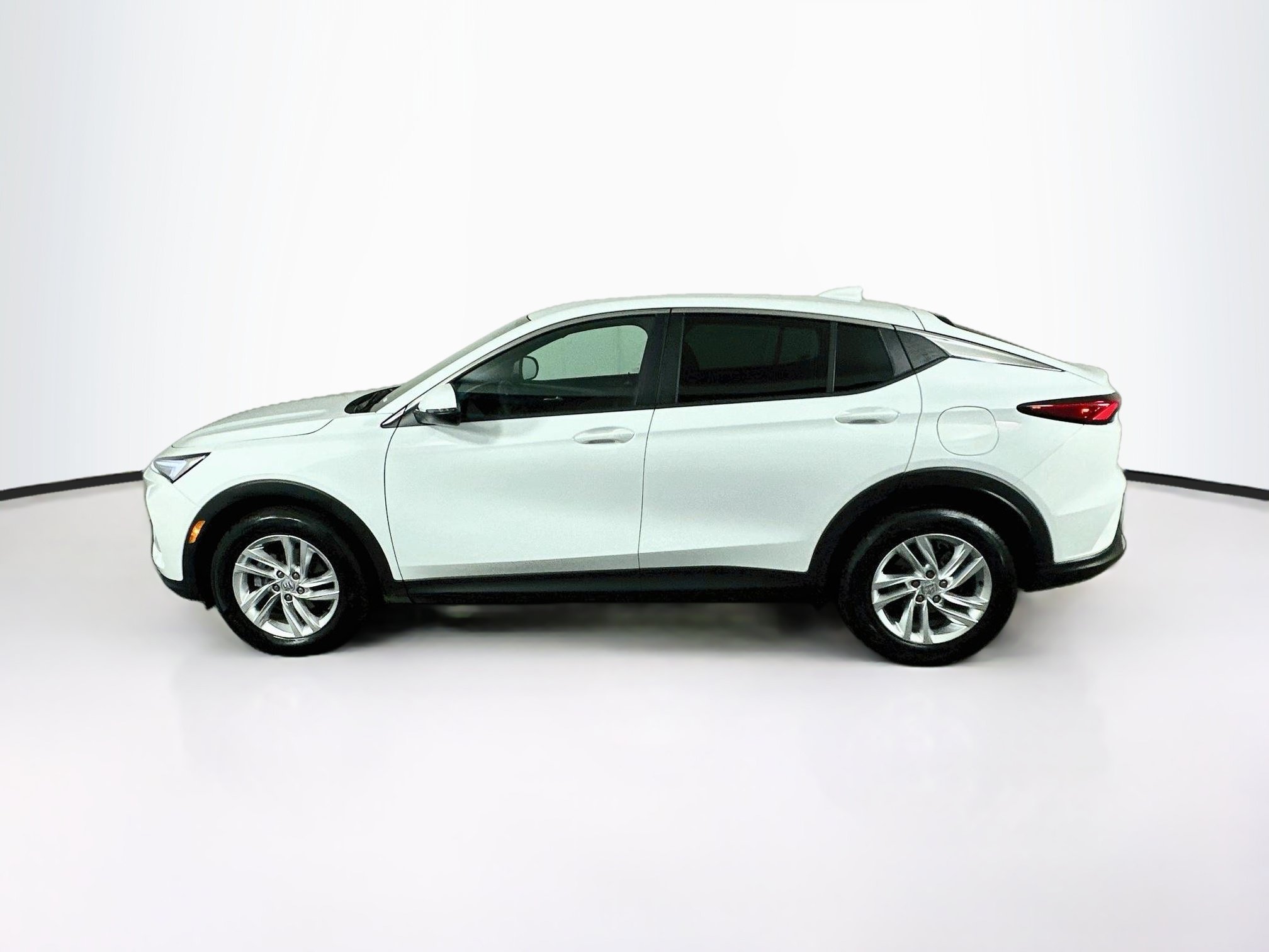 Used 2026 Buick Envista Preferred FWD image 4