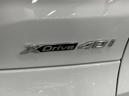 Used 2023 BMW X5 xDrive40i w/ Premium Package AWD/4WD image 34
