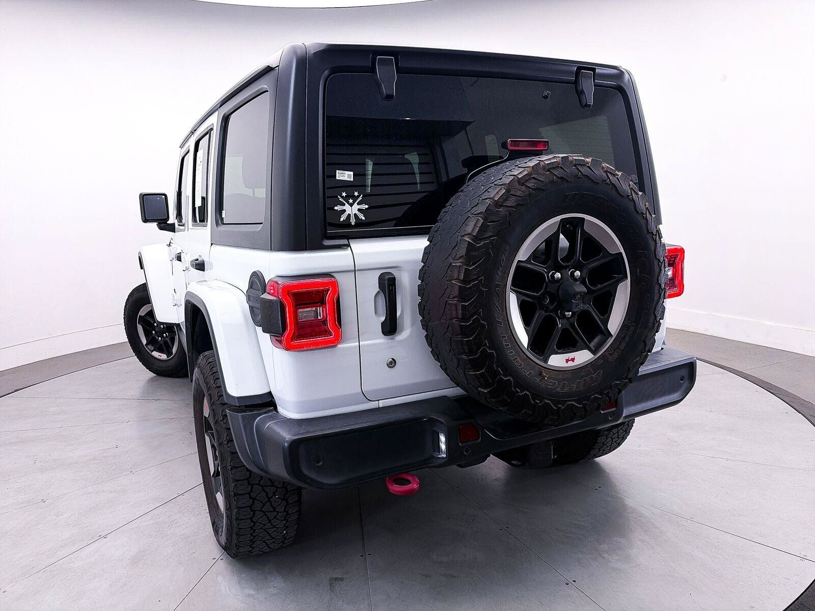Used 2019 Jeep Wrangler Unlimited Rubicon AWD/4WD image 4