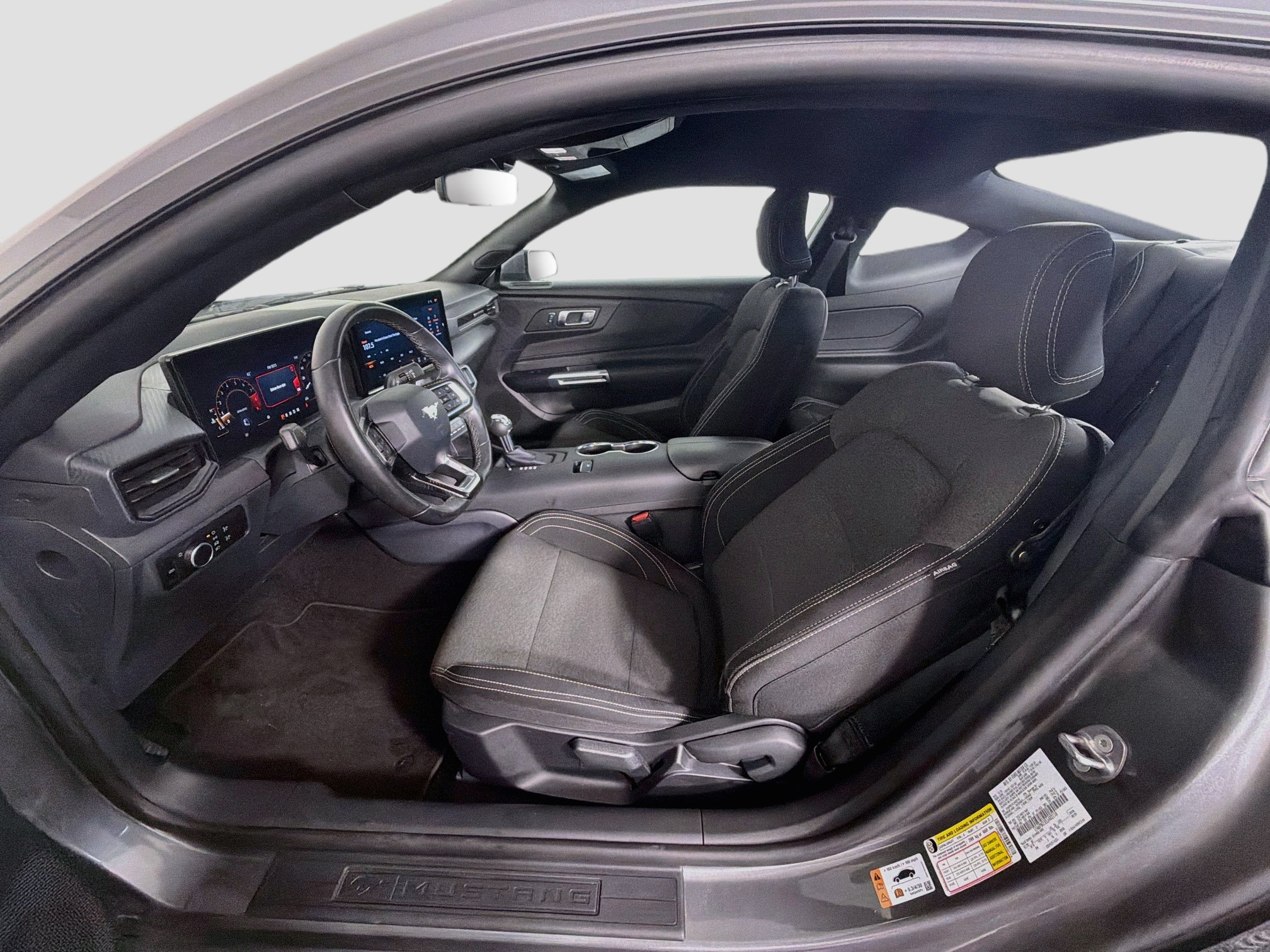 Used 2025 Ford Mustang GT RWD image 13