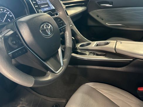 Used 2021 Toyota Avalon Limited w/ Advanced Safety Package FWD image 14