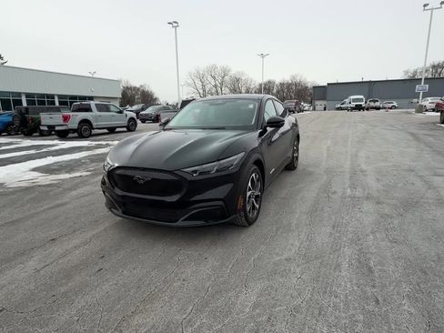 Used 2025 Ford Mustang Mach-E Select image 41